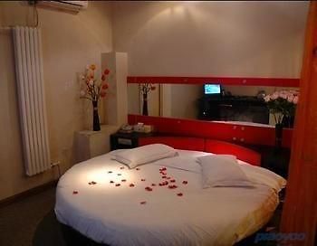 Harbin Dragon Jubilee Hotel Haicheng Екстер'єр фото